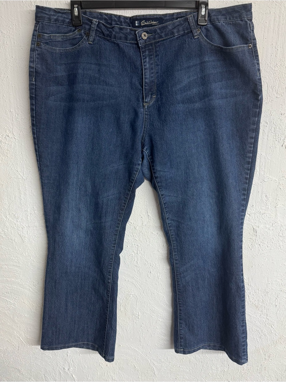 Salt Works NYC Mid-Rise Bootcut Jeans Size 24W